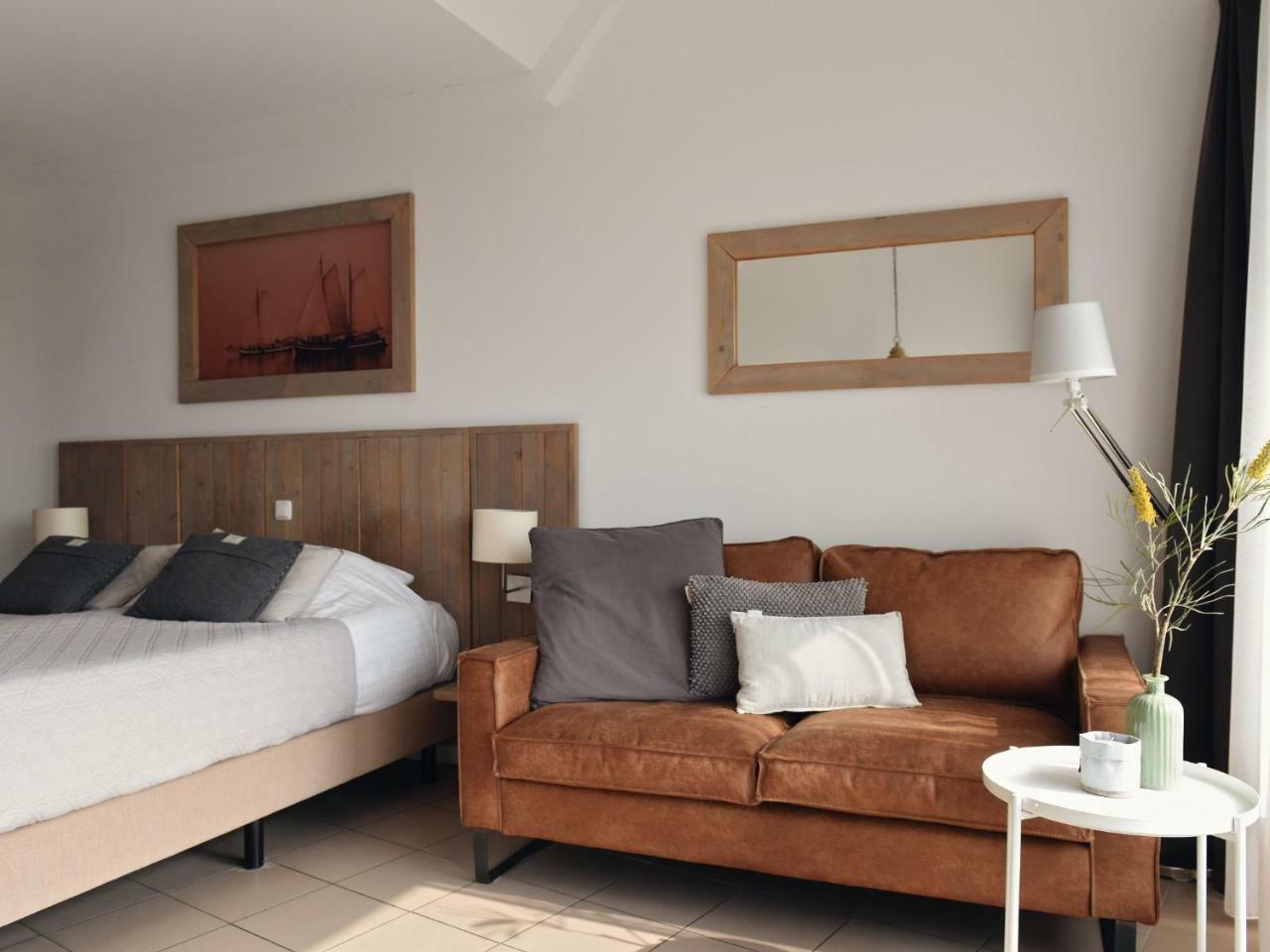 Modern Suites Near Beach Callantsoog Kültér fotó